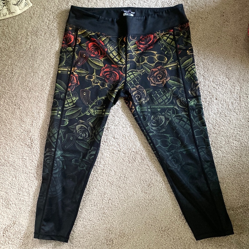 CVG Dressed To Kill Cropped Leggings